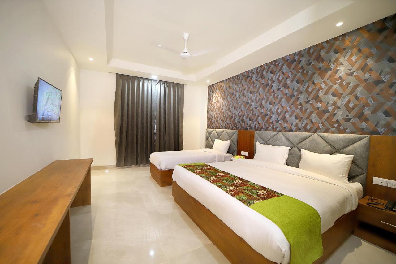 Hotel Marine House Agra  Dış mekan fotoğraf