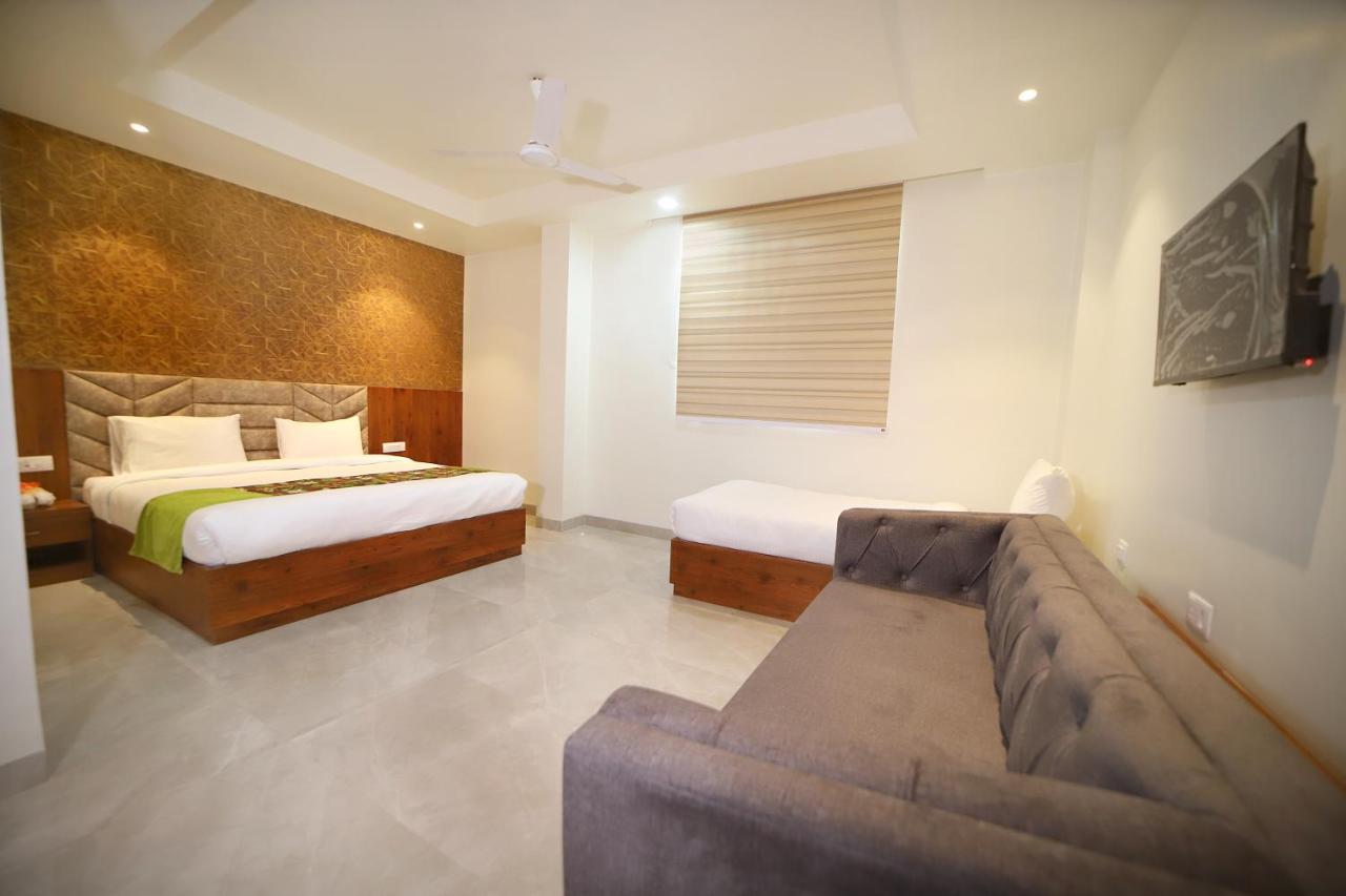 Hotel Marine House Agra  Dış mekan fotoğraf